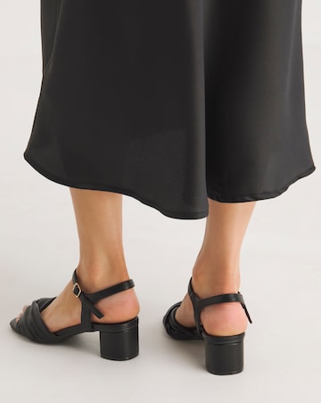 Clovis Twist Flexible Sole Block Heeled Sandals - Extra Wide Fit (EEE)