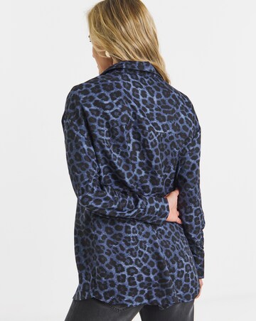 Collar Detail Popover Blouse