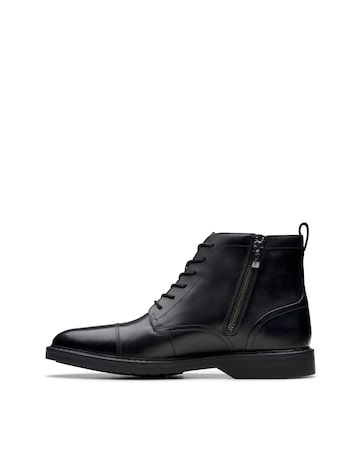 Clarks Aldwin Cap Boots - Black