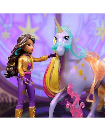 Unicorn Academy Small Sophia Doll & Wildstar