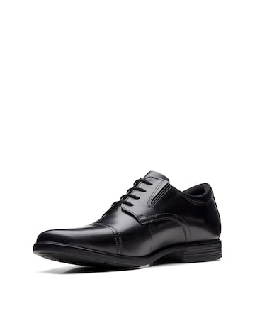 Clarks Howard Cap Shoes - Black