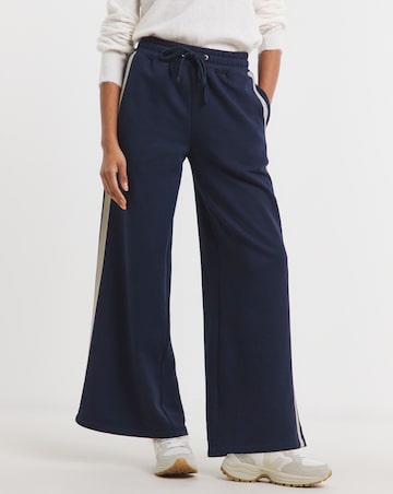Side Stripe Jogger