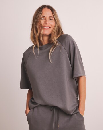 Anthology SS Crew Sweat