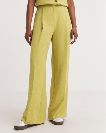 Textured Pleated Wide Leg Trousers