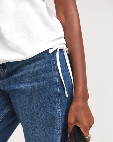 White Crew Neck Bubble Hem Top