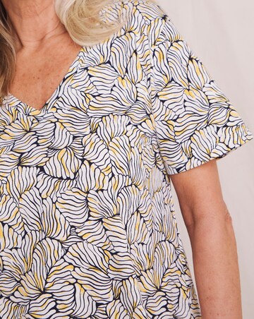 Julipa Pure Cotton V Neck Printed T-Shirt