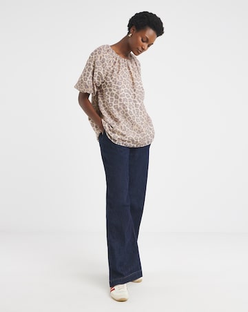 Short Puff Sleeve Top