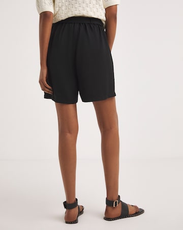 Black Textured Belted City Knee Length Shorts