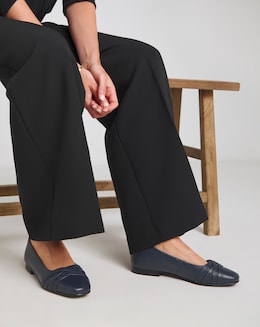 Heavenly Soles Lucille Leather Cross Square Toe Ballerina - Extra Wide Fit (EEE)