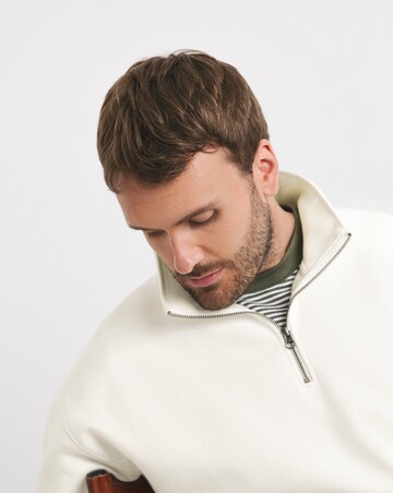 1/4 Zip Relaxed Fit Funnel Neck Sweat
