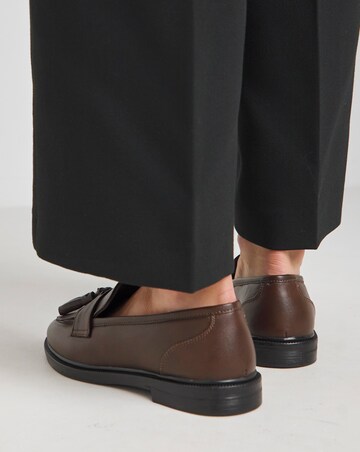 Viola Classic Tassle Loafer Wide E Fit