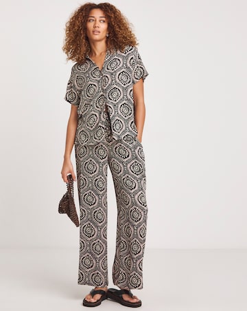 Mono Print Crinkle Shirred Waist Wide Leg Trousers