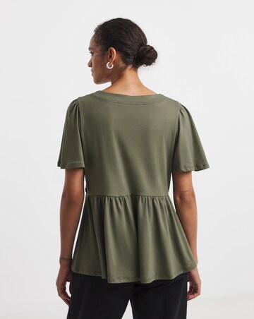 V Neck Crochet Contrast Top