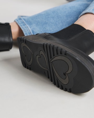 Heavenly Feet Rolo Chelsea Boot Wide E Fit