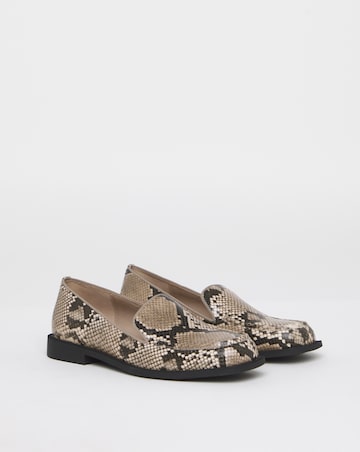 Lava Classic Slipper Cut Loafer - Extra Wide Fit (EEE)