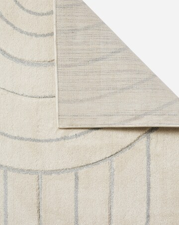 Sara Circles Carved Rug