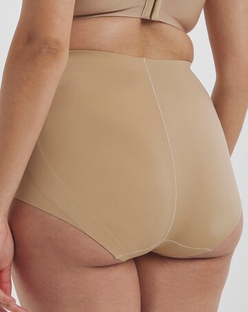 MAGISCULPT Medium Control Smooth & Sculpt Shapewear Full Brief Knicker Almond