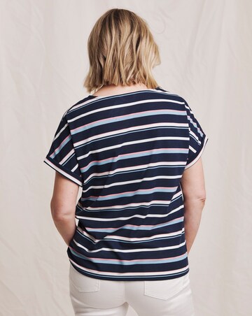 Julipa Turn Back T-Shirt