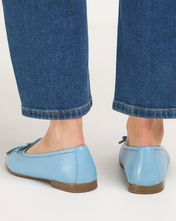 Eliza Basic Leather Ballerina Wide E Fit
