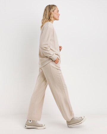 Soft Touch Wide Leg Jogger