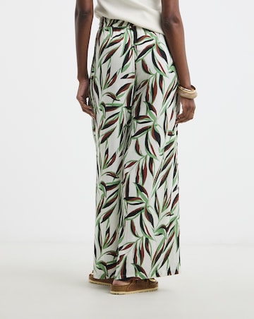 Printed Crinkle Wide Leg Trouser