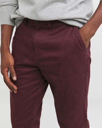 Tapered Fit Chino
