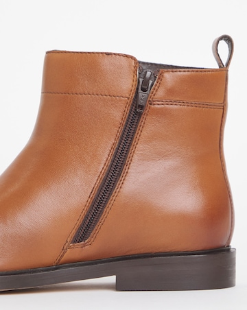 Camden Leather Side Zip Ankle Boots - Extra Wide Fit (EEE)