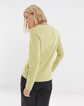 Crew Neck Long Sleeve T-Shirt