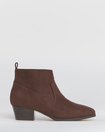 Ophelia Low Block Heel Ankle Western Boot - Extra Wide Fit (EEE)