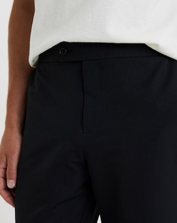 Folio Performance Tailored Tapered Trouser