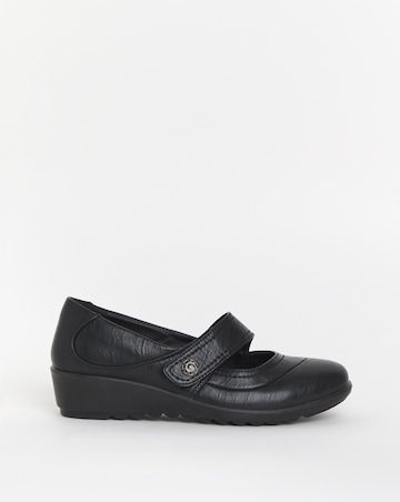 Cushion Walk Touch And Close Mary Jane Shoe EEE Fit
