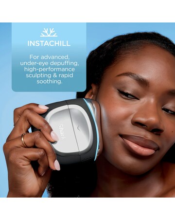 Shark Depuffi Contrast Therapy Sculpting Tool - Warm Black FH220UKBK