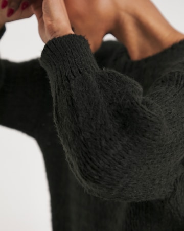 Fluffy Balloon Sleeve Jumper