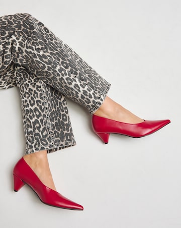 Tanya Low Kitten Heel V Cut Court Shoes - Wide Fit (E)