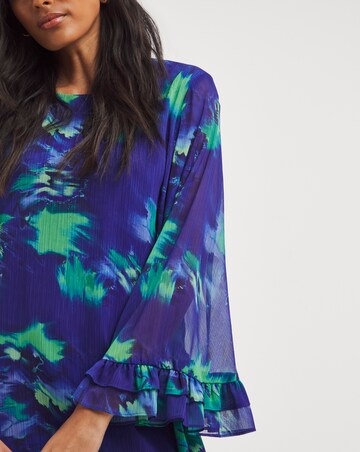 Joanna Hope Fluted Sleeve Shift Dress