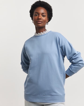 Crew Neck Lace Trim Sweatshirt