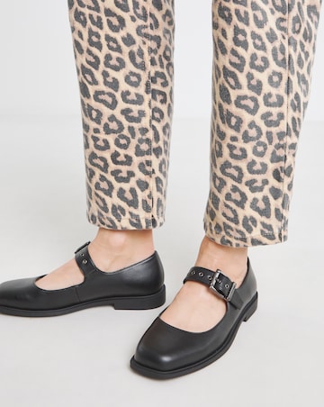 Radiance Square Toe Mary Jane Shoes Extra Wide EEE Fit