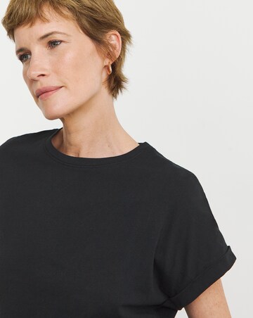 Black Longline Short Sleeve Curved Hem Top