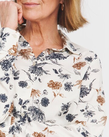 Dipped Back Long Sleeve Shirt - Ivory Floral