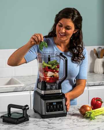 Ninja 3-in-1 Food Processor with Auto-iQ BN800UK