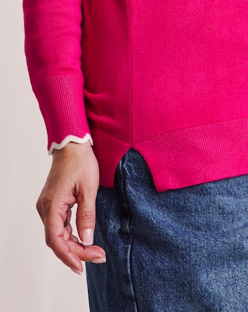 Julipa Scalloped V-Neck Jumper