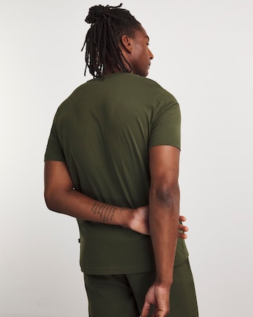 PUMA Essentials Logo T-Shirt