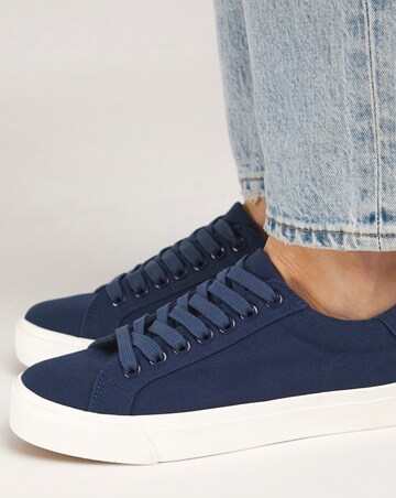 Busselton Lace Up Leisure Pumps Extra Wide EEE Fit