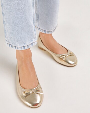 Selena Classic Flat Ballerina Shoes Wide E Fit