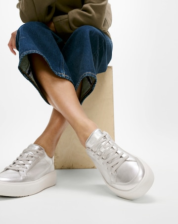 Fitflop Metallic Leather Trainers Silver - Standard Fit (D)