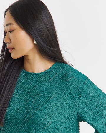 Textured Half Sleeve T-Shirt