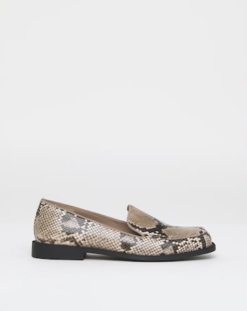 Lava Classic Slipper Cut Loafer - Extra Wide Fit (EEE)