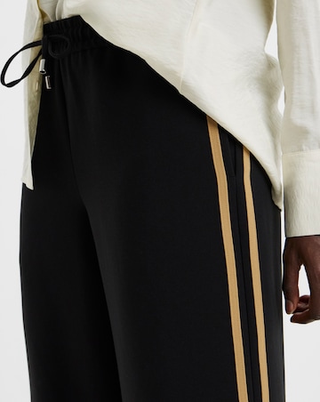 Tailored Side Stripe Wide Leg Trousers