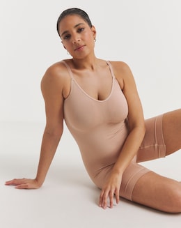 MAGISCULPT Medium Control Seamfree Mid Thigh Bodysuit Almond
