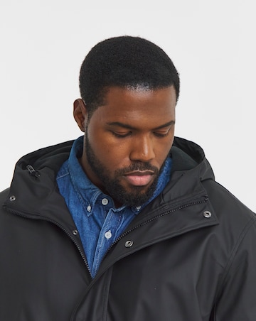 Rubberised Hooded Mac